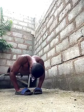 Makemecum634941 online show from September 29, 2025, 8:52 am