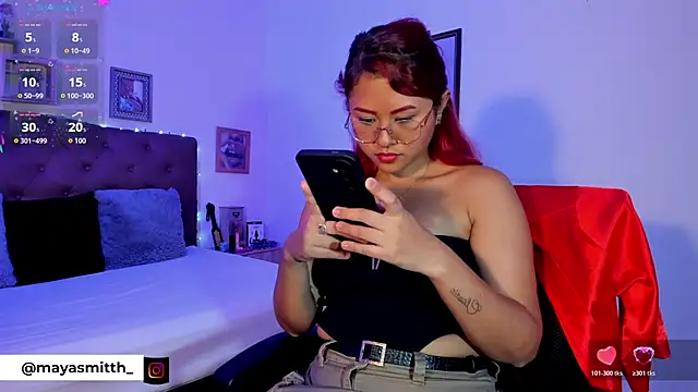 MAYASMITH   online show from March 15, 2026, 9:10 pm