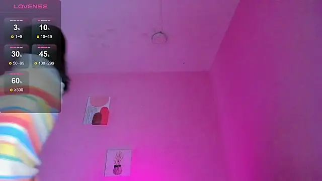 Georgina Ferri  online show from November 6, 2025, 5:14 pm