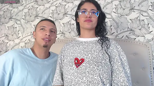 Luna Noire1 online show from April 19, 2026, 3:39 am