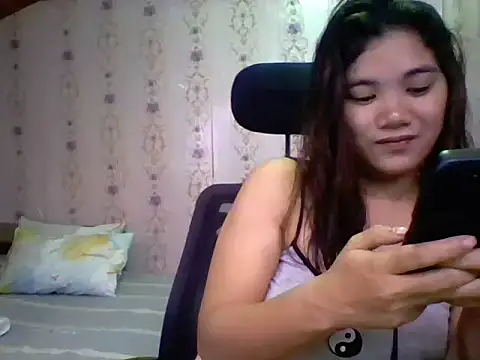 Rosette0516 online show from September 25, 2025, 12:20 pm