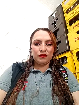 VERONICA  03 online show from November 3, 2025, 2:40 pm