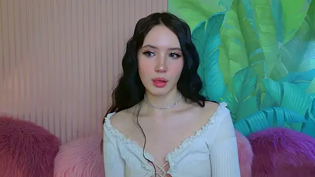 GraceMartinos online show from February 19, 2026, 8:38 pm