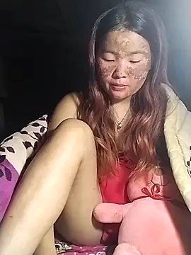 lylylove online show from April 20, 2026, 12:52 pm