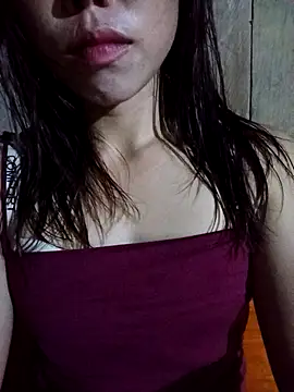 Ngocmi909 online show from October 12, 2025, 12:26 pm