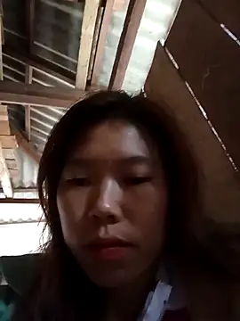 Ngocmi909 online show from December 18, 2025, 12:38 am