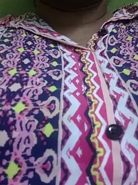 ARPITAGOYAL143 online show from November 25, 2025, 11:21 am