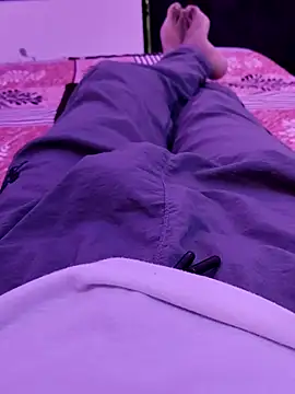 Snapshot of urs_samm chatting on September 24, 2025, 10:07 am urs samm online show from September 24, 2025, 10:07 am