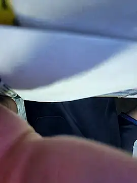 anggllaaa online show from October 29, 2025, 6:26 am