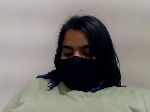 Vaani Singha online show from April 21, 2026, 1:42 am