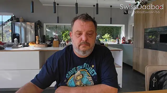 Snapshot of SwissDadbod chatting on September 15, 2025, 7:52 am SwissDadbod online show from September 15, 2025, 7:52 am