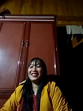 miss-su online show from November 13, 2025, 1:37 am