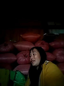 miss-su online show from December 17, 2025, 6:41 am