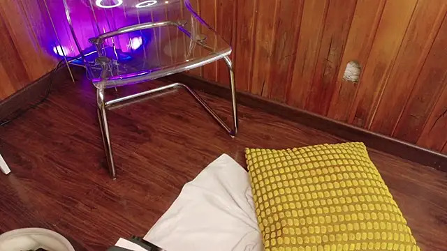 Zafiro Gem  online show from January 10, 2026, 9:52 pm