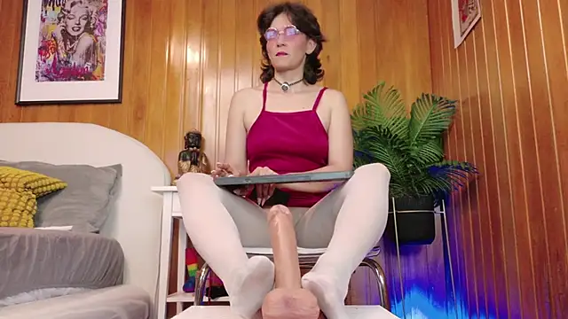 Zafiro Gem  online show from January 17, 2026, 8:23 pm