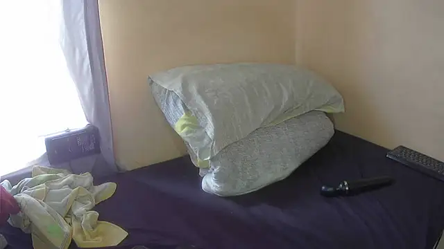 maskedjezebelbaddie online show from September 30, 2025, 10:20 am