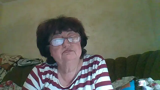 MilaSky5303 online show from October 24, 2025, 9:33 pm