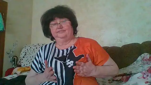 MilaSky5303 online show from December 17, 2025, 10:32 am