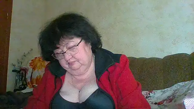 MilaSky5303 online show from February 6, 2026, 12:15 am