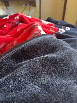 indianshycouple online show from February 19, 2026, 3:35 am