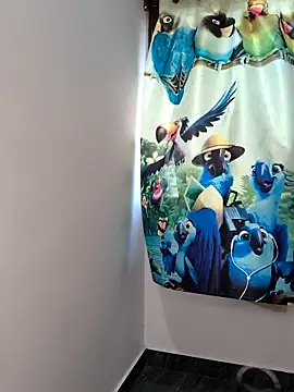 your chandni04 online show from April 7, 2026, 8:04 am