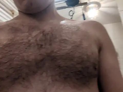 MC353535 online show from February 3, 2026, 3:04 am