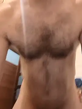 MC353535 online show from March 28, 2026, 11:15 pm