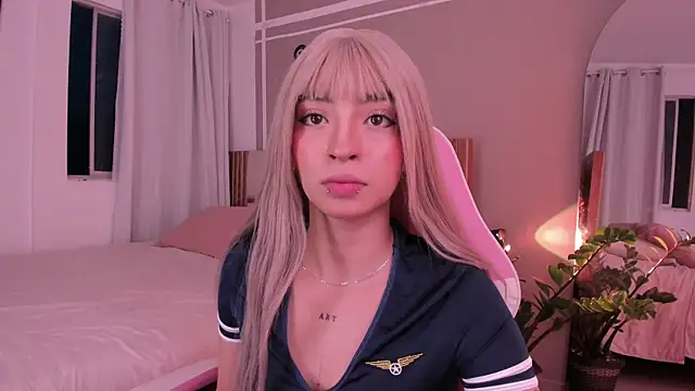Snapshot of EmystarX chatting on June 6, 2026, 11:31 pm EmystarX online show from June 6, 2026, 11:31 pm