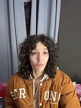 TeensNews18 online show from April 21, 2026, 11:18 pm