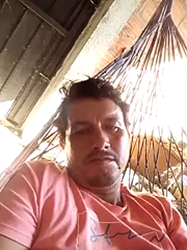 colombiano198720 online show from January 17, 2026, 8:01 pm