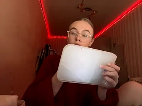 bellameow88 online show from October 17, 2025, 4:09 pm