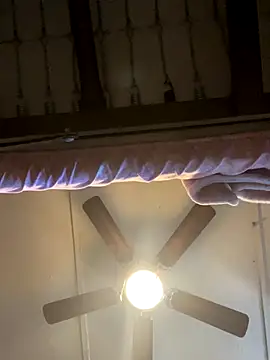 ittybittymeryssa online show from October 15, 2025, 1:22 pm