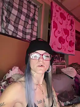 Snapshot of ittybittymeryssa chatting on February 14, 2026, 5:37 am ittybittymeryssa online show from February 14, 2026, 5:37 am