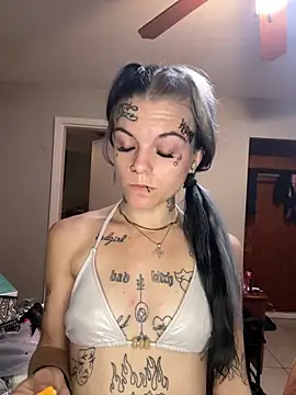 Snapshot of ittybittymeryssa chatting on March 10, 2026, 10:31 am ittybittymeryssa online show from March 10, 2026, 10:31 am