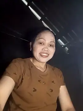  YooY  online show from October 8, 2025, 7:28 am