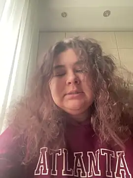 AliceCurlyX online show from February 2, 2026, 7:51 am