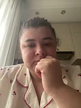 AliceCurlyX online show from March 6, 2026, 10:56 am