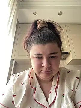 AliceCurlyX online show from March 8, 2026, 9:35 am