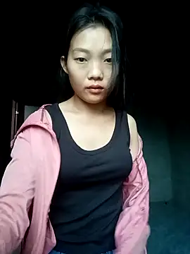 Ananine online show from May 19, 2026, 11:22 pm
