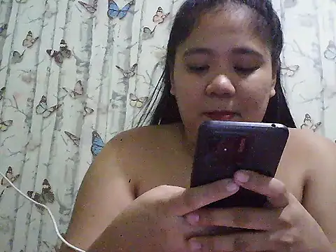 Snapshot of naughty_maria_x chatting on April 28, 2026, 5:51 pm naughty maria x online show from April 28, 2026, 5:51 pm