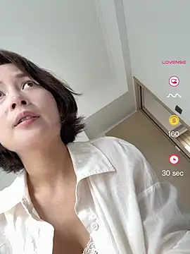 Snapshot of A_girla chatting on June 3, 2026, 7:11 am A girla online show from June 3, 2026, 7:11 am