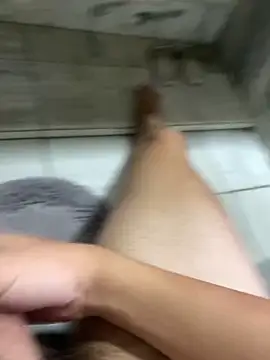 Novindapikgrossa online show from December 5, 2025, 12:36 pm