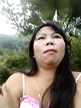 lusy-00 online show from November 15, 2025, 10:12 am