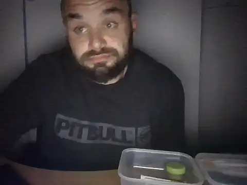 PatMat3693 online show from April 21, 2026, 10:34 pm