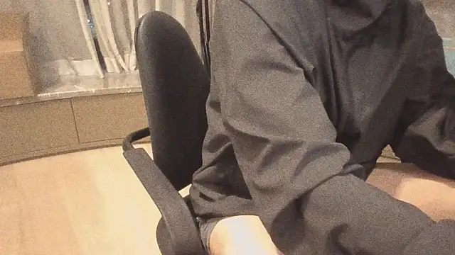 msk2004 06 online show from October 9, 2025, 4:05 pm