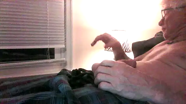 marcie2963 online show from October 9, 2025, 10:46 am