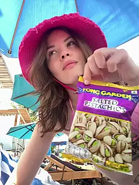 SMELLSEX online show from February 17, 2026, 7:05 am