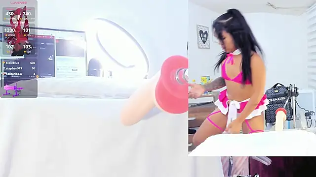 Rosy Emely online show from October 4, 2025, 9:40 am