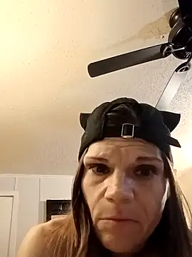 THATgirlUwont4get online show from September 9, 2025, 3:06 am