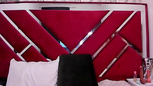 Dafne Fire online show from October 9, 2025, 12:25 pm